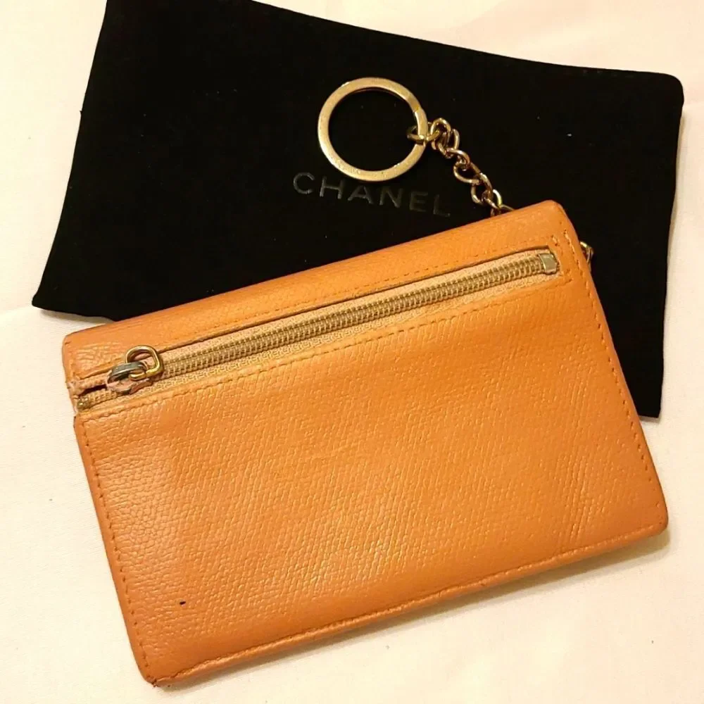 💯 Authentic Chanel Short Wallet 🍀